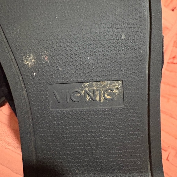 Vionic Black Ruffle Mules‎ - Picture 2 of 3